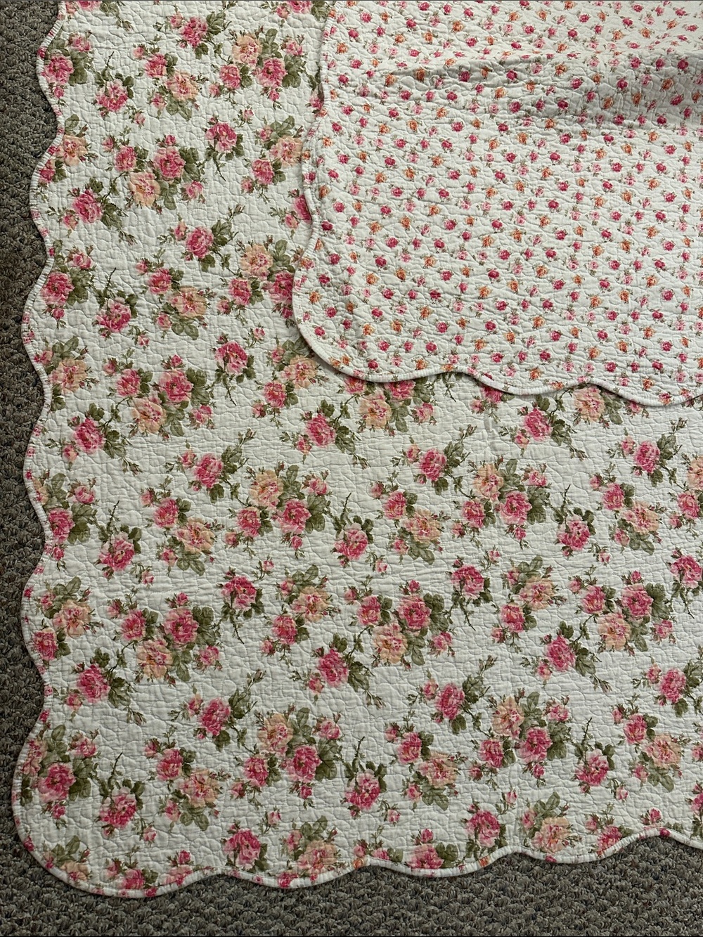MARY JANE’S REVERS COTTON FLORAL ROSES FULL QUEEN QUILT BEDSPREAD & SHAM SET EUC